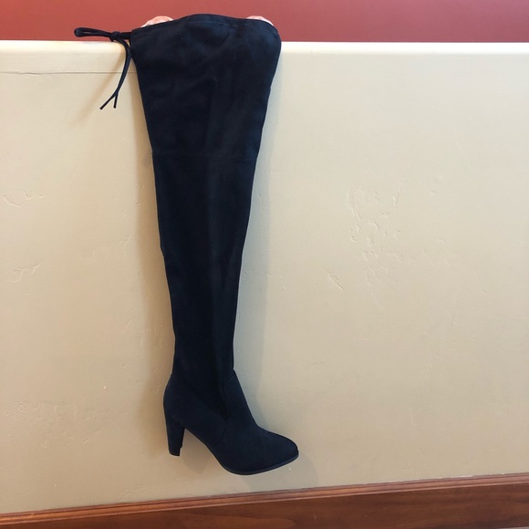 Catherine Malandrino over the knee boots - Picture 2 of 8